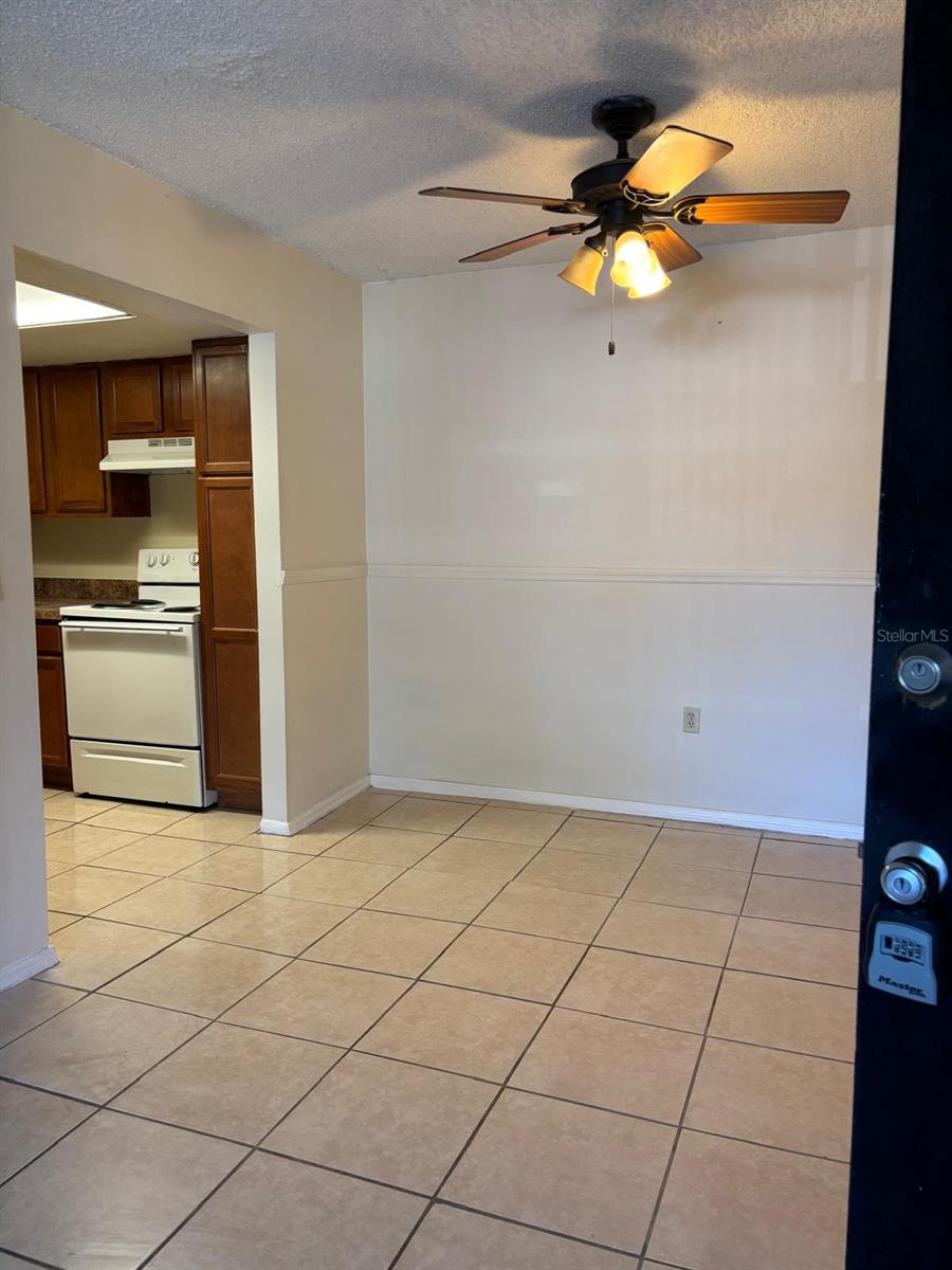 936 LAKE DESTINY RD #E, ALTAMONTE SPRINGS, FL, 32714