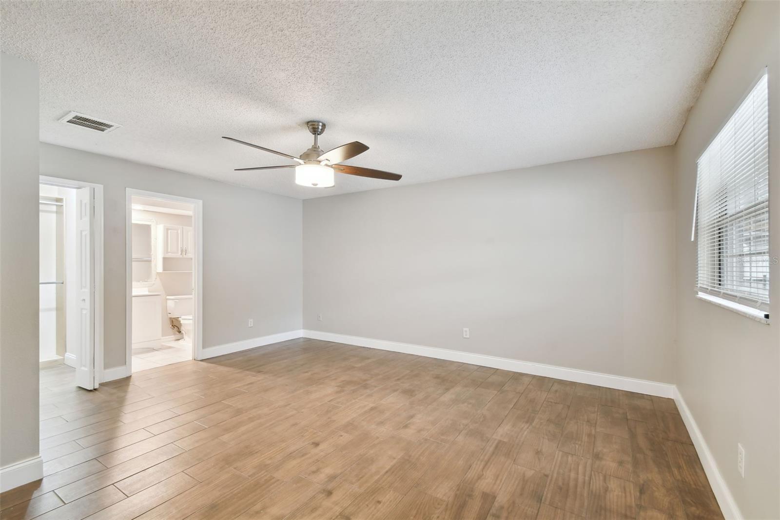 7101 69TH ST N, PINELLAS PARK, FL, 33781