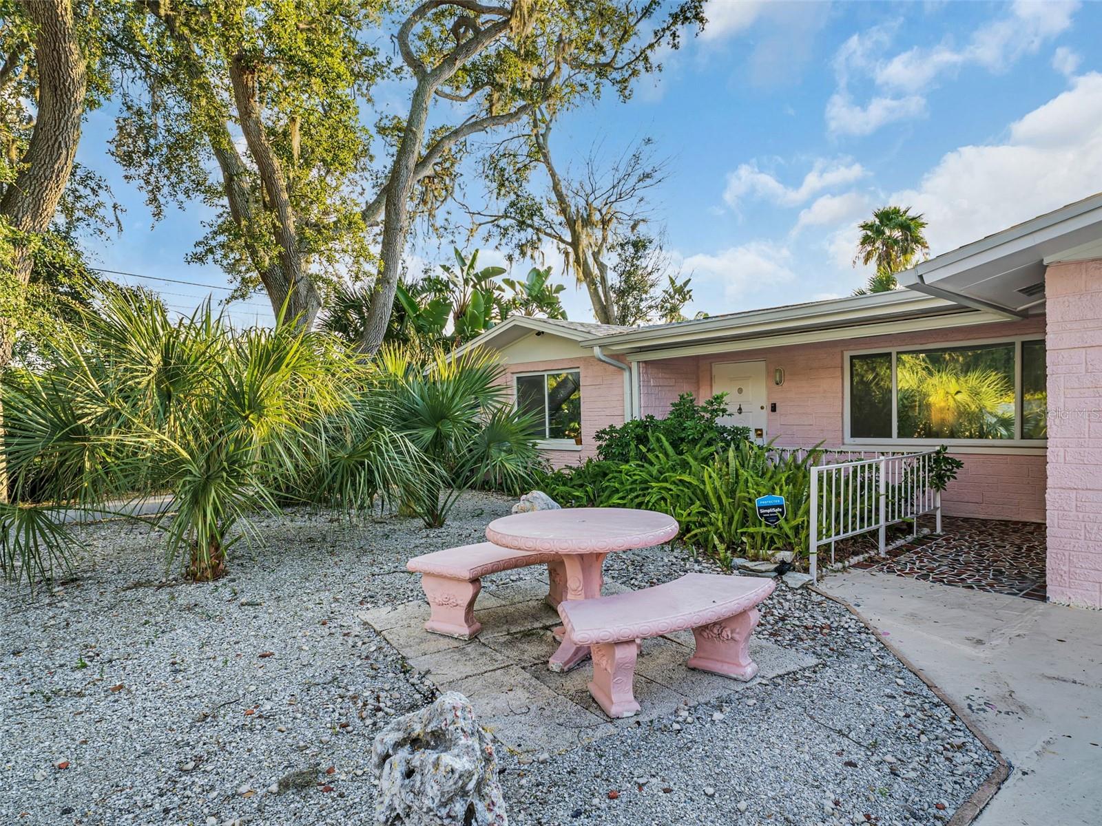 7127 PENINSULAR DR, NEW PORT RICHEY, FL, 34652