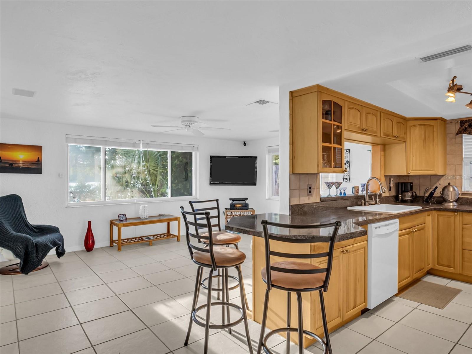 7127 PENINSULAR DR, NEW PORT RICHEY, FL, 34652