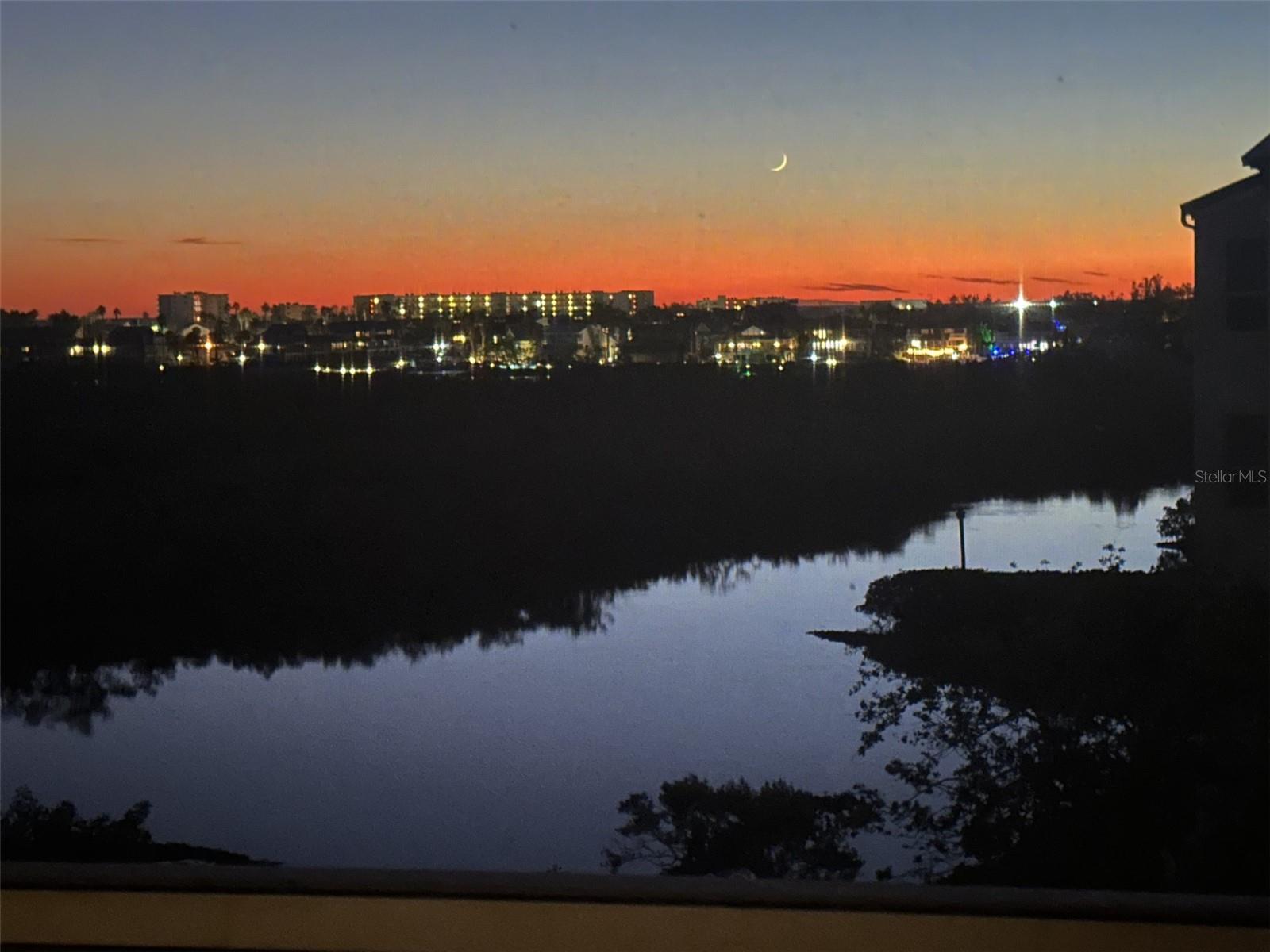 5450 EAGLES POINT CIR #404, SARASOTA, FL, 34231