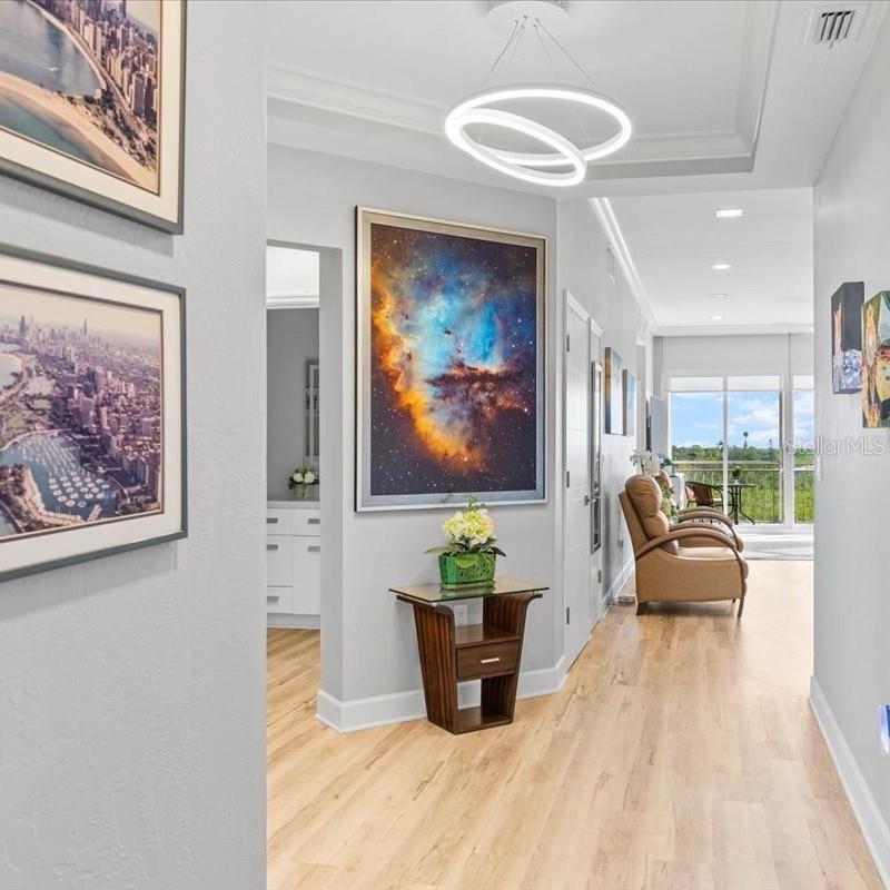 5450 EAGLES POINT CIR #404, SARASOTA, FL, 34231