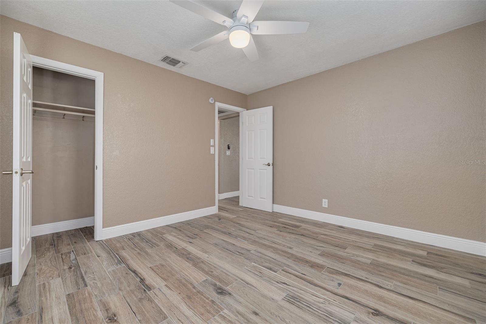 3111 BAY LN, CLEARWATER, FL, 33759