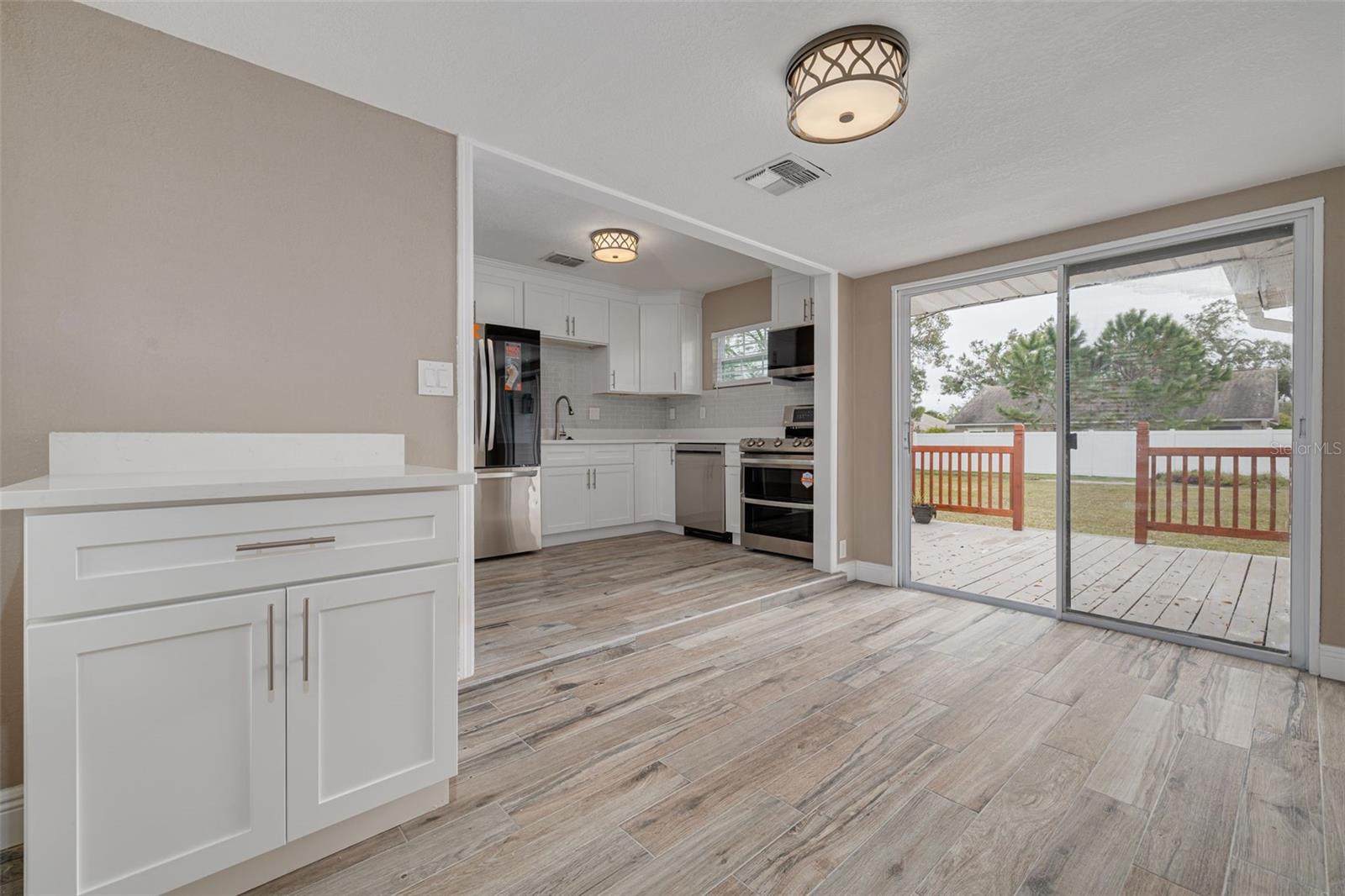 3111 BAY LN, CLEARWATER, FL, 33759