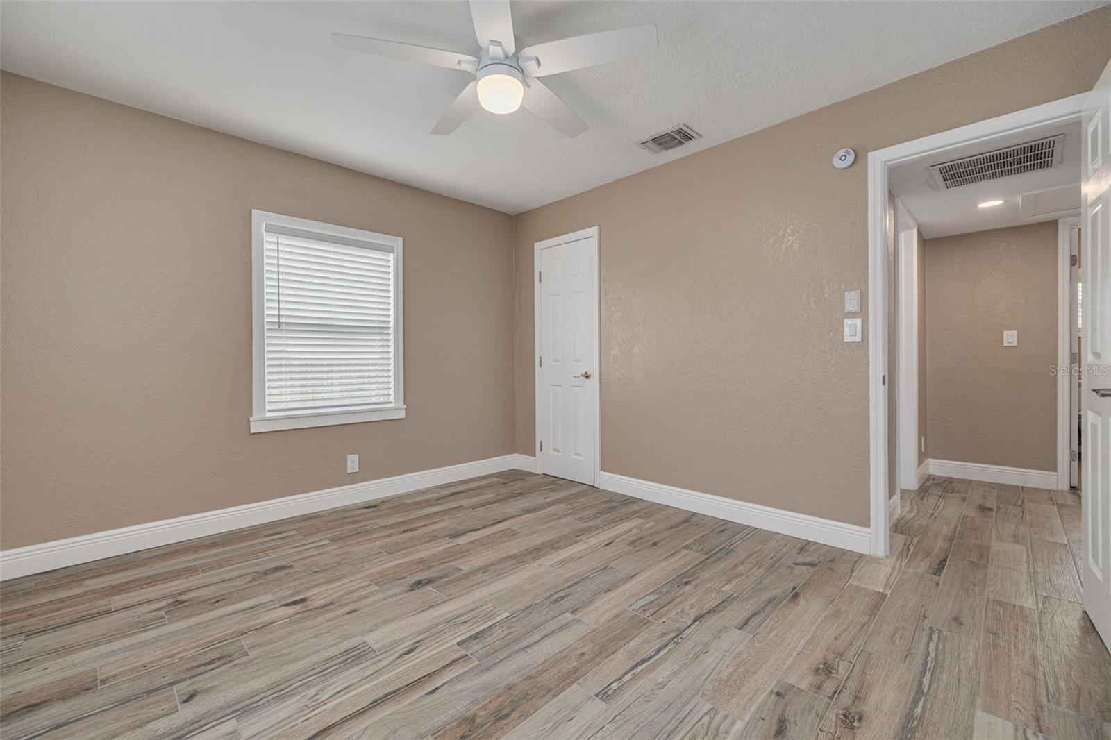 3111 BAY LN, CLEARWATER, FL, 33759