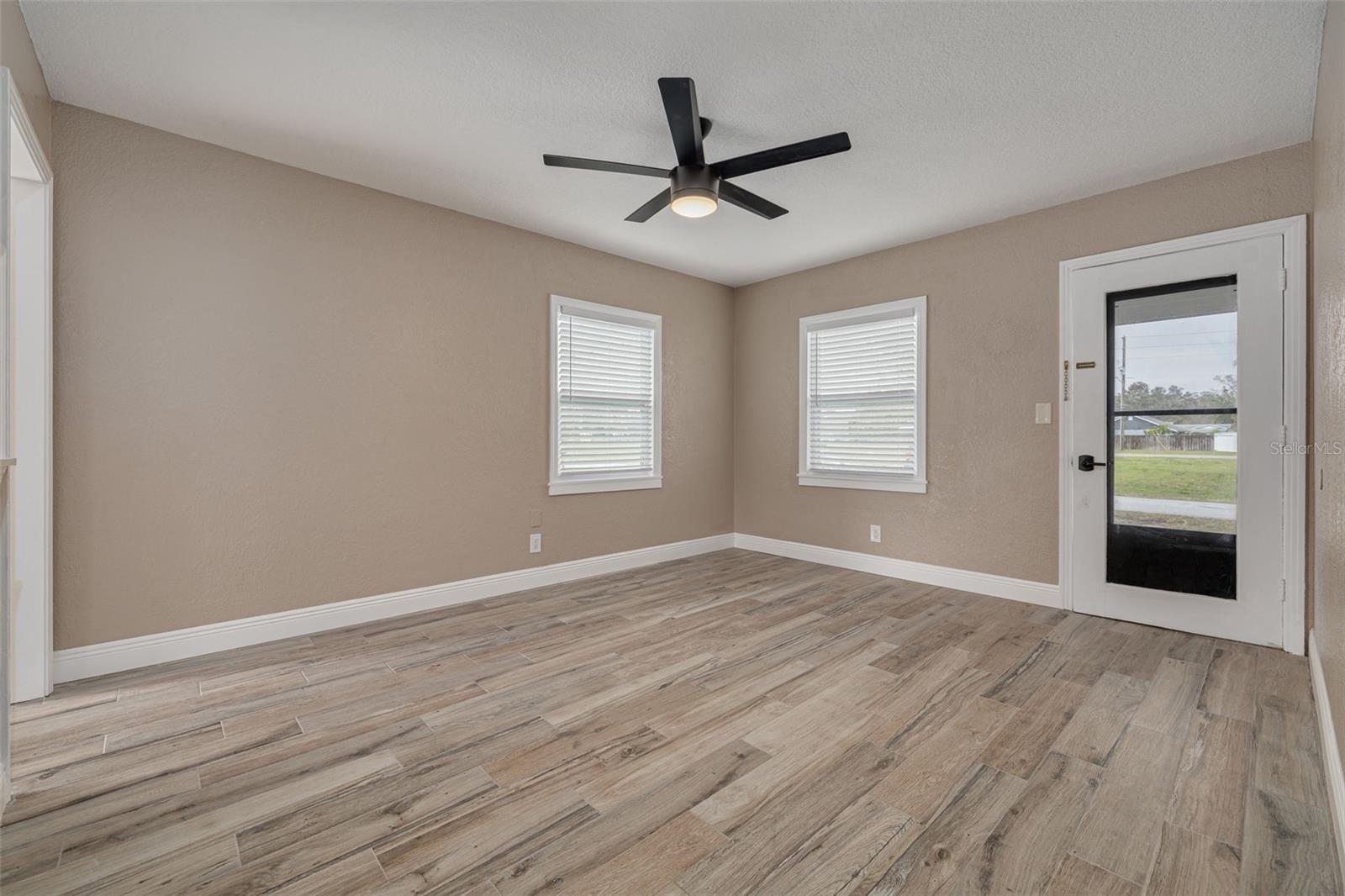 3111 BAY LN, CLEARWATER, FL, 33759