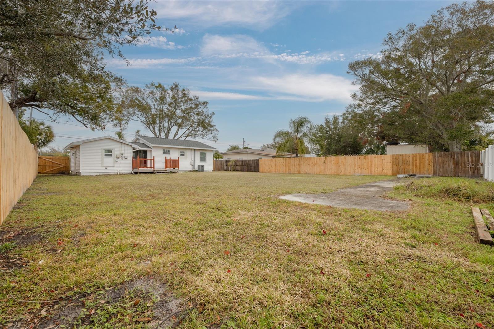 3111 BAY LN, CLEARWATER, FL, 33759