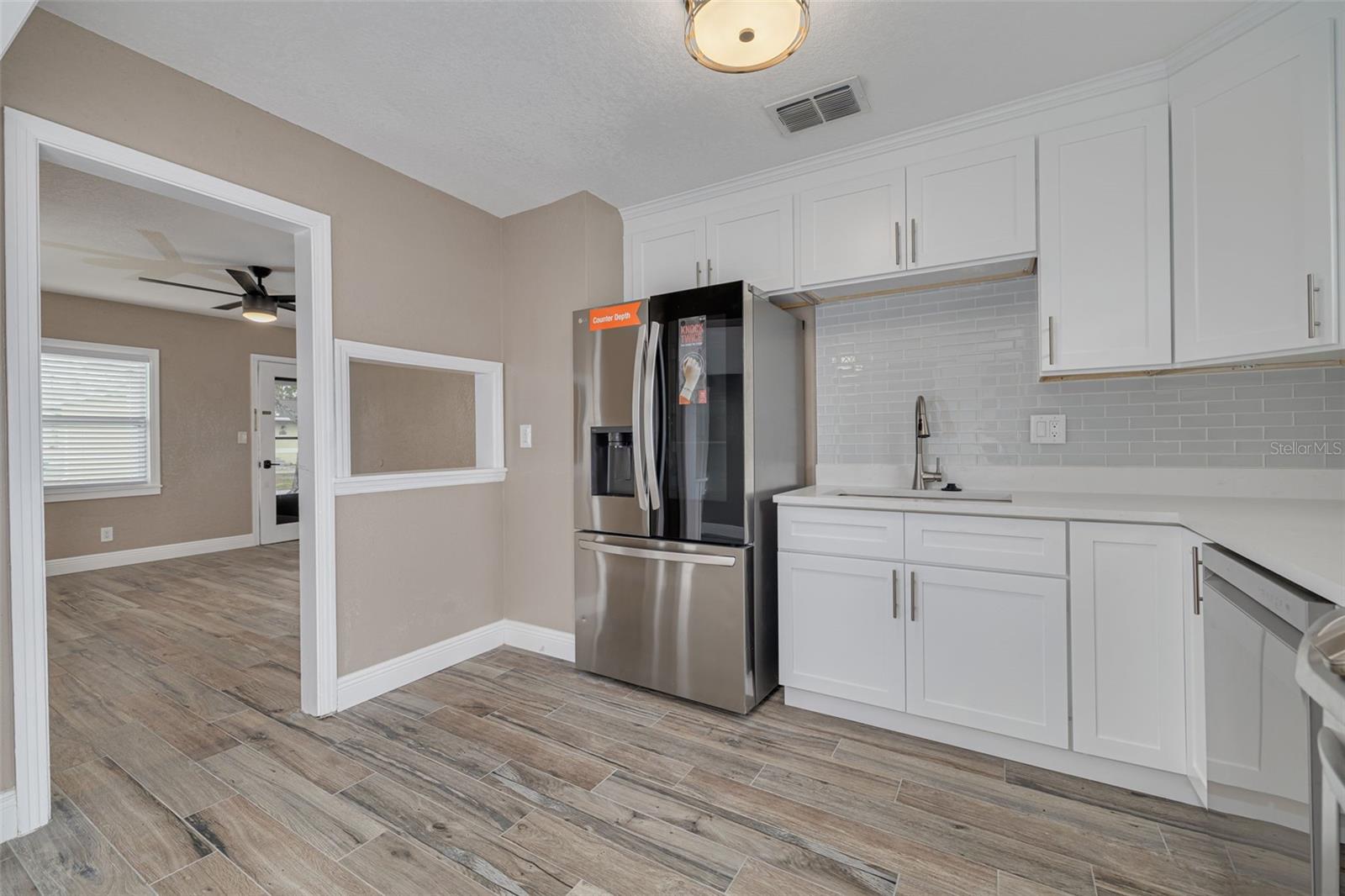3111 BAY LN, CLEARWATER, FL, 33759