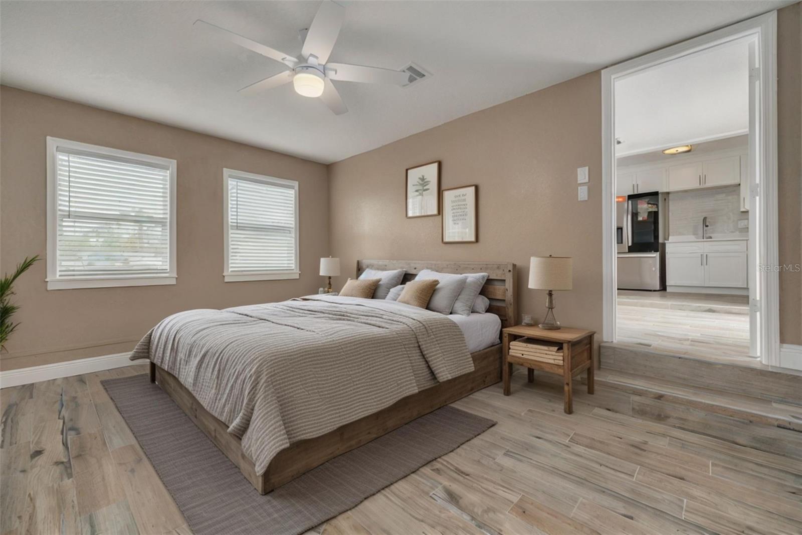 3111 BAY LN, CLEARWATER, FL, 33759