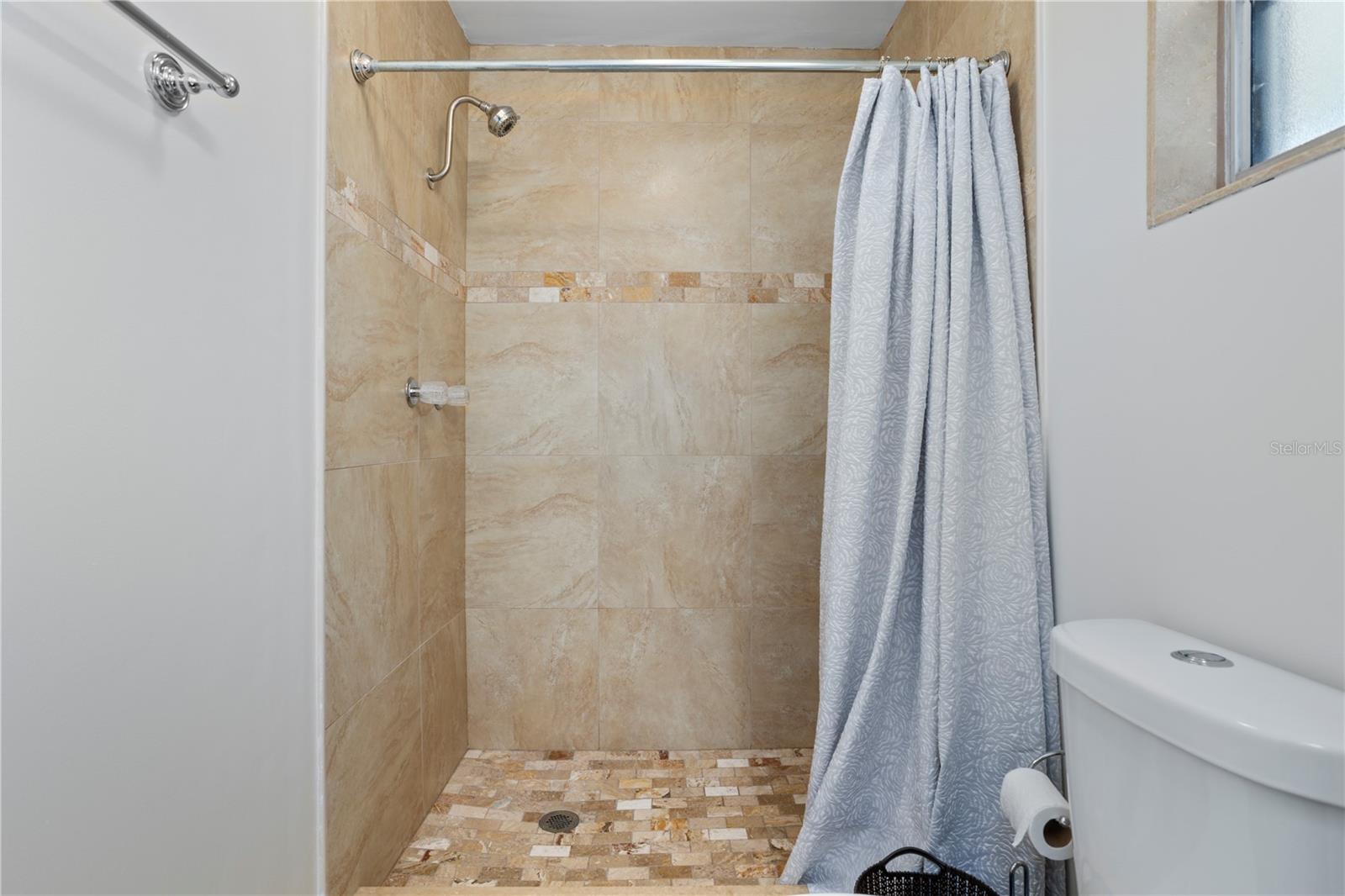 1030 BEL AIRE DR, DAYTONA BEACH, FL, 32118