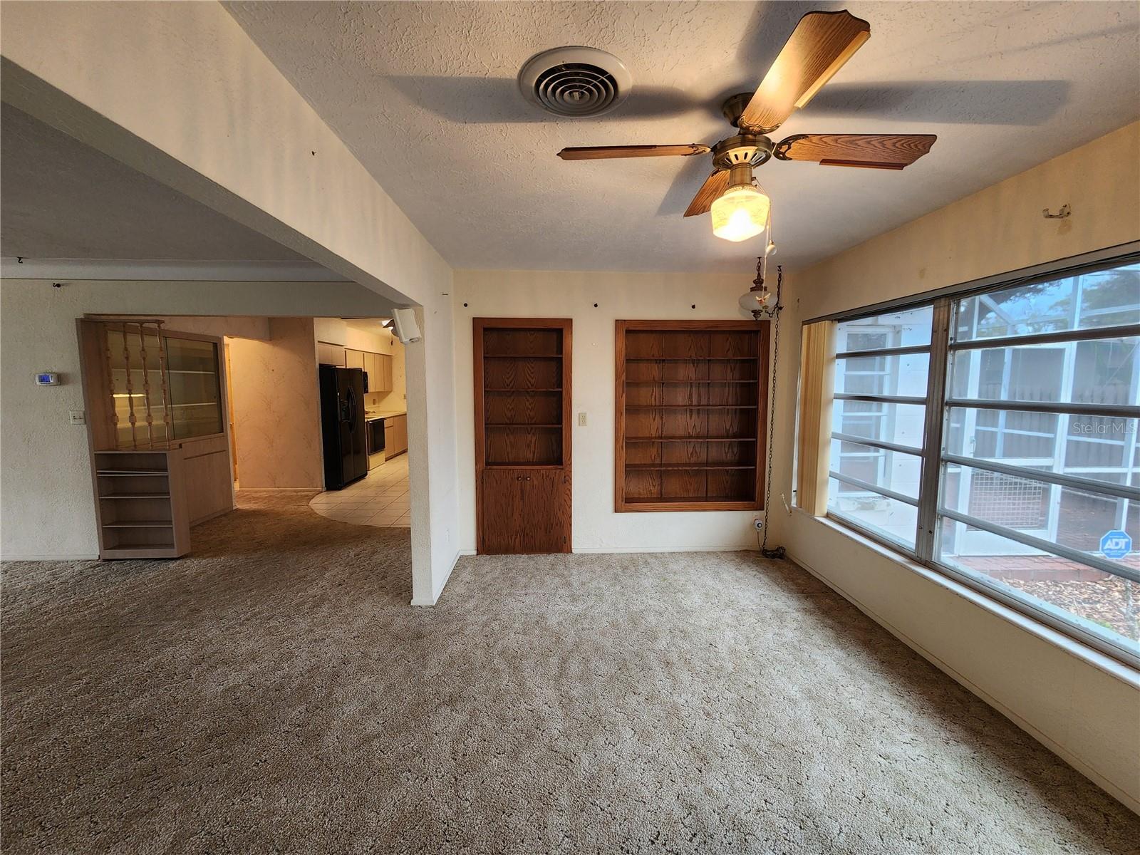 975 S TUTTLE AVE, SARASOTA, FL, 34237