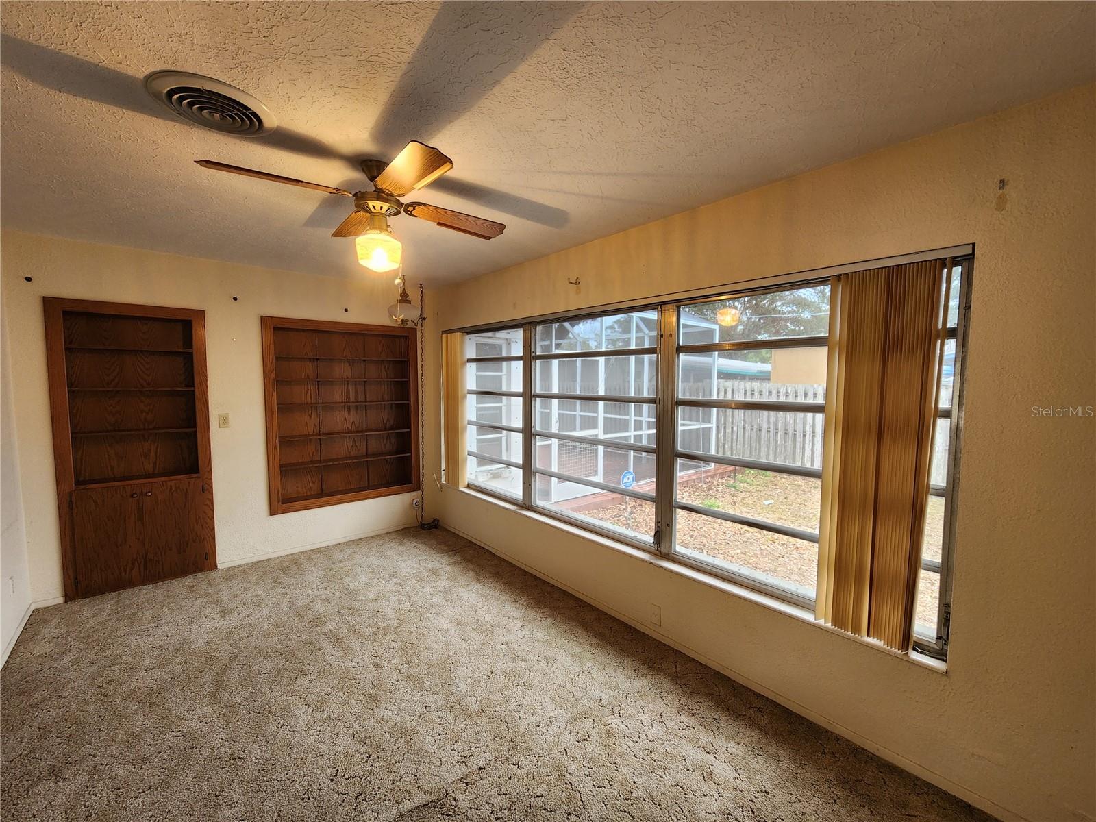 975 S TUTTLE AVE, SARASOTA, FL, 34237