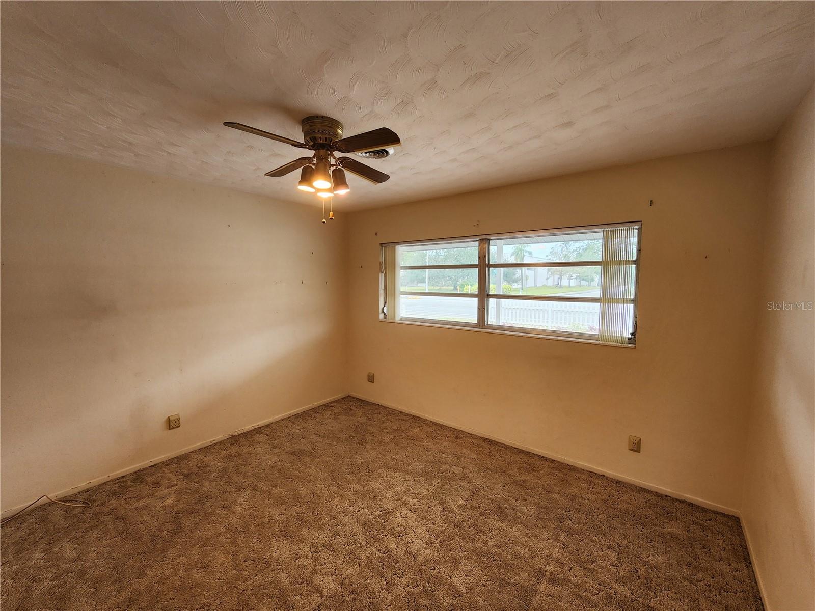 975 S TUTTLE AVE, SARASOTA, FL, 34237