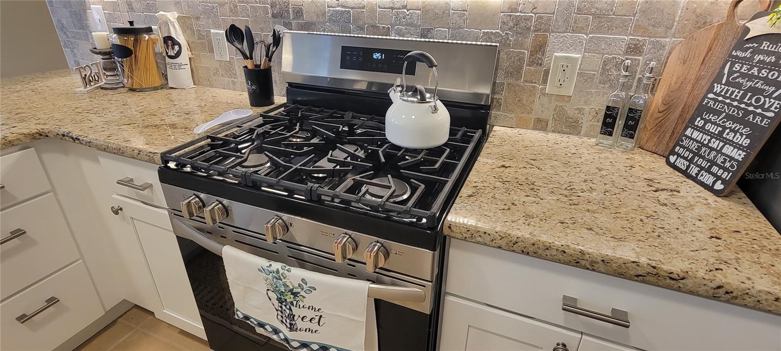3621 AMELIA AVE, THE VILLAGES, FL, 32162
