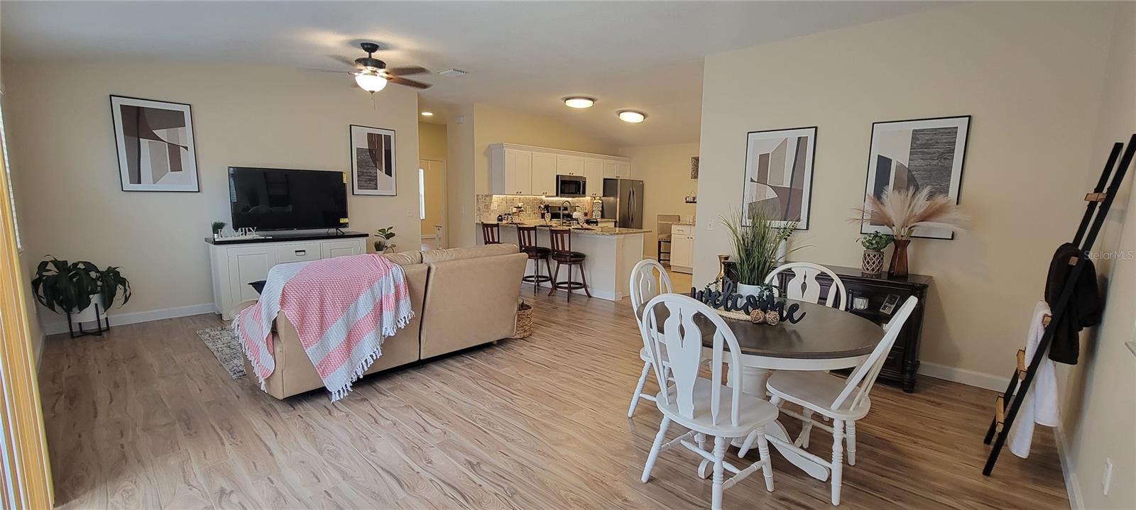 3621 AMELIA AVE, THE VILLAGES, FL, 32162