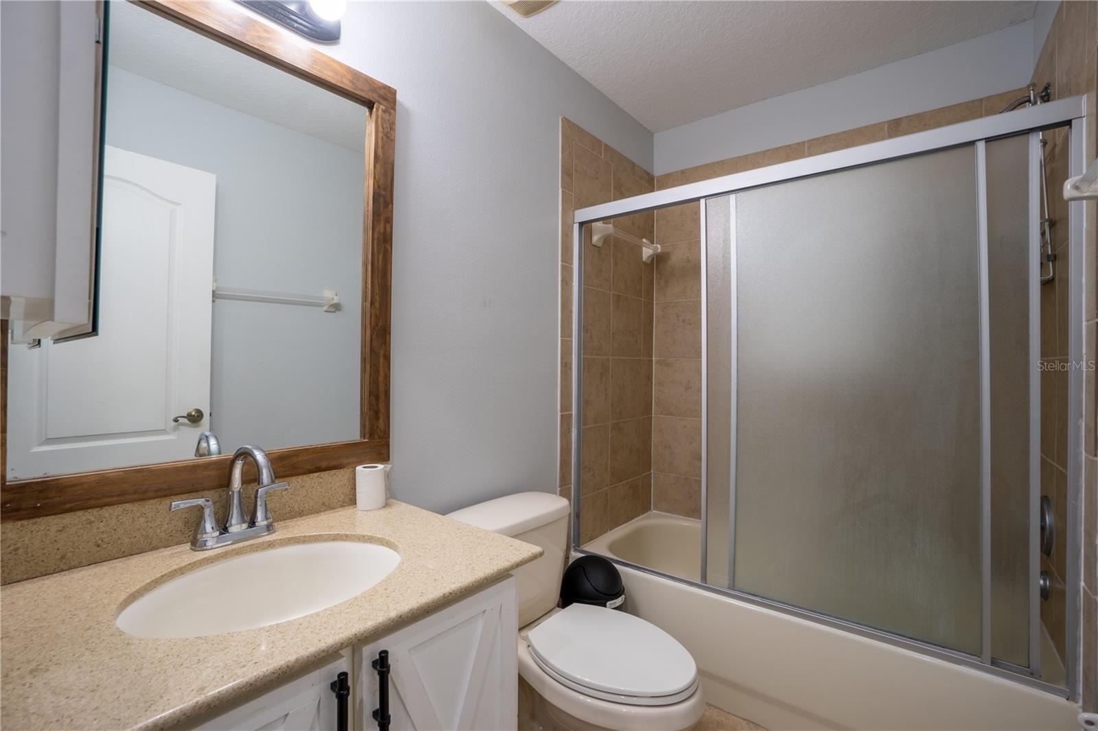 8747 ISLA BELLA DR, ORLANDO, FL, 32818