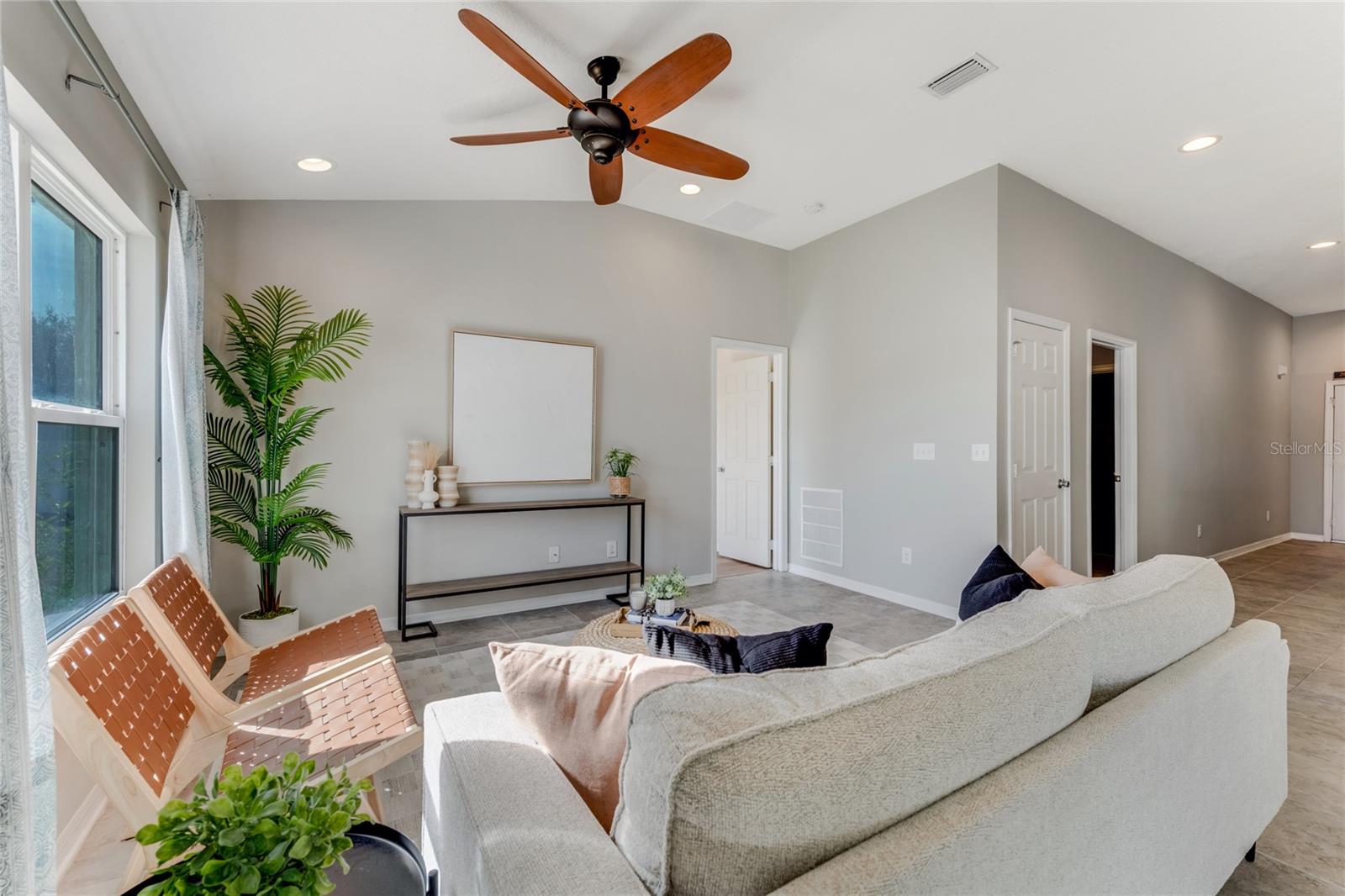 108 ALEXANDRIA CIR, DELAND, FL, 32724