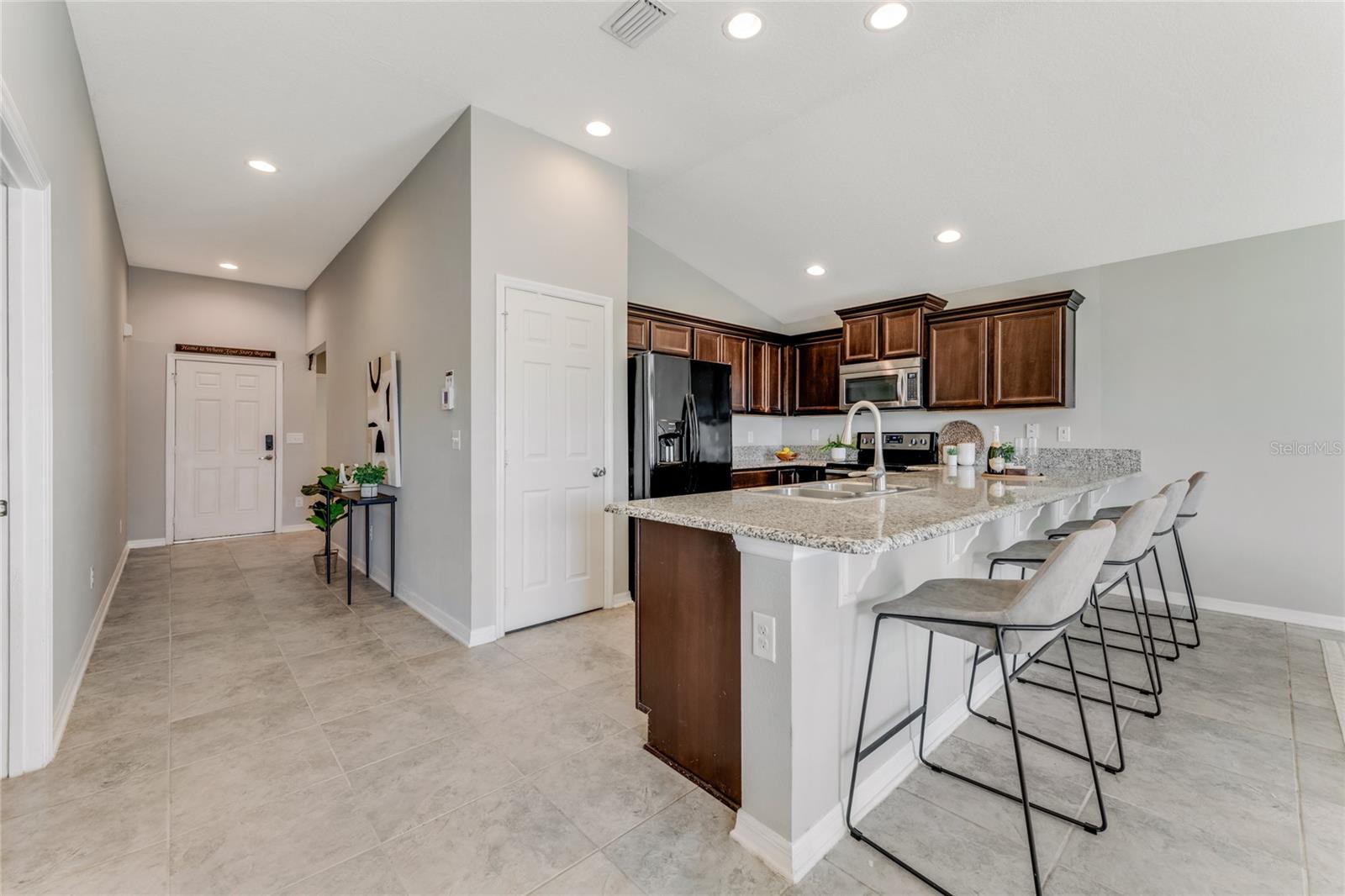 108 ALEXANDRIA CIR, DELAND, FL, 32724