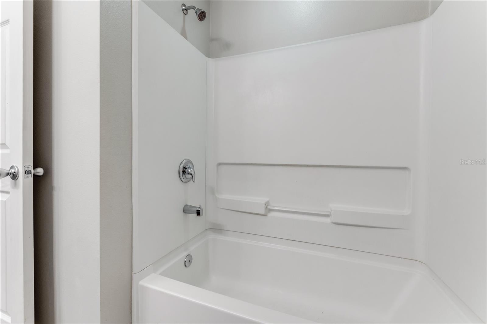 108 ALEXANDRIA CIR, DELAND, FL, 32724