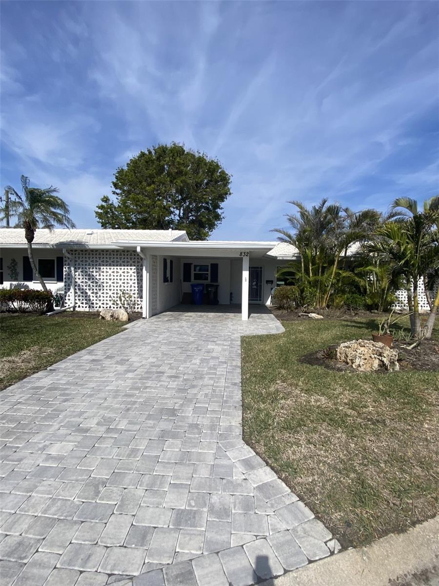 832 WHITE CAP CIR #5, VENICE, FL, 34285