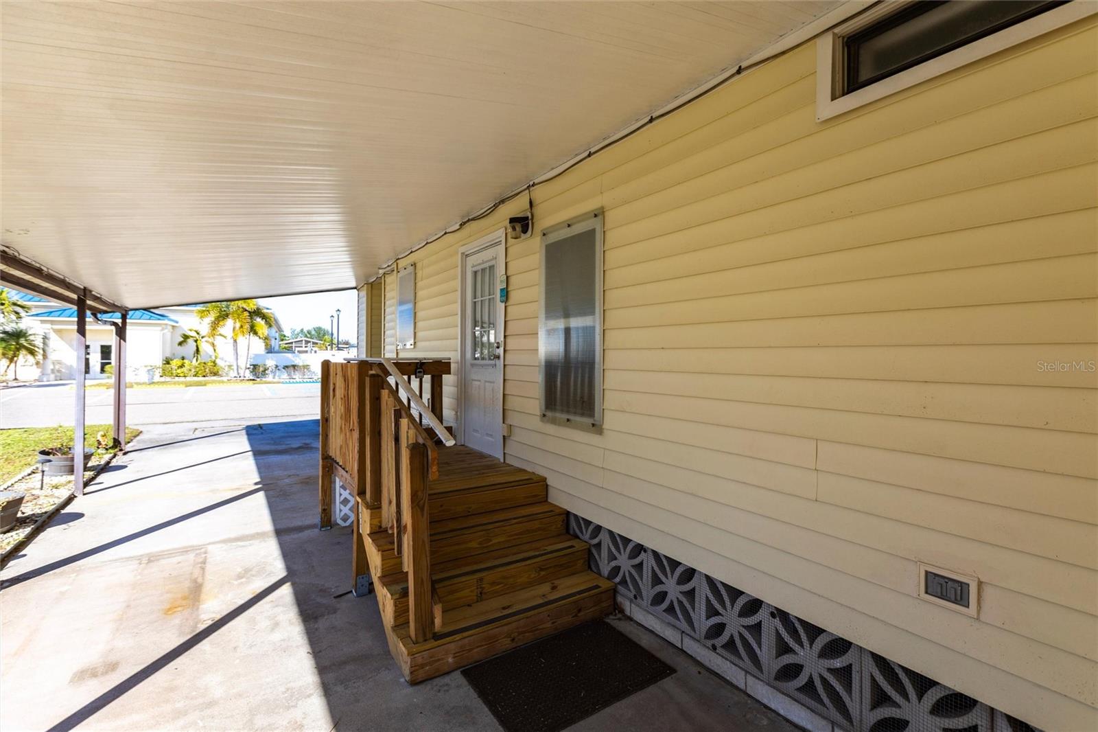 111 SNOOK, PUNTA GORDA, FL, 33950