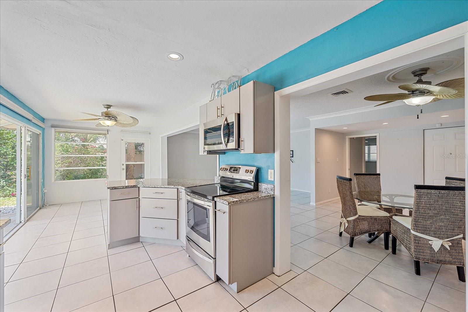 201 VILLA DR #201, OSPREY, FL, 34229