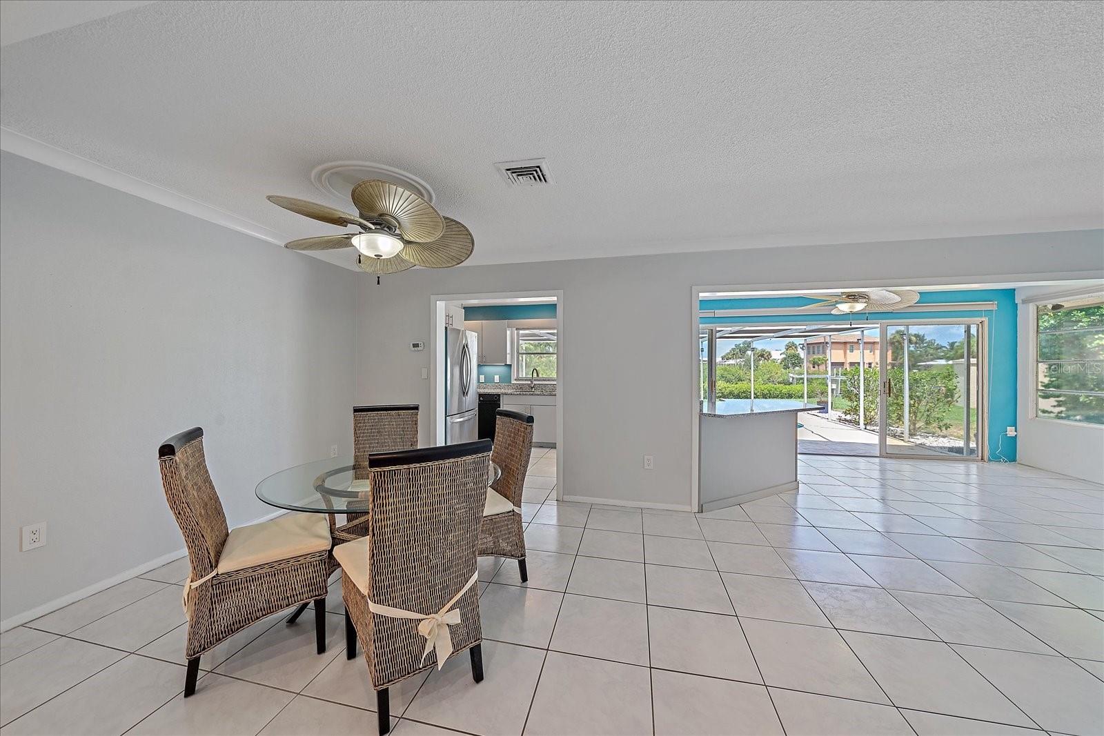 201 VILLA DR #201, OSPREY, FL, 34229