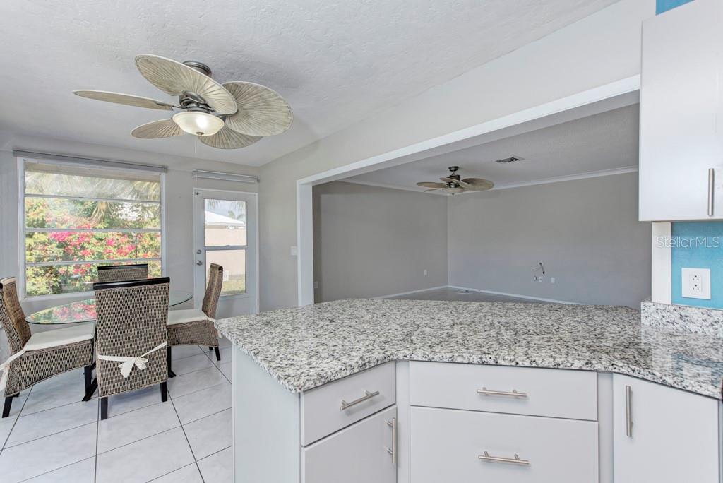 201 VILLA DR #201, OSPREY, FL, 34229