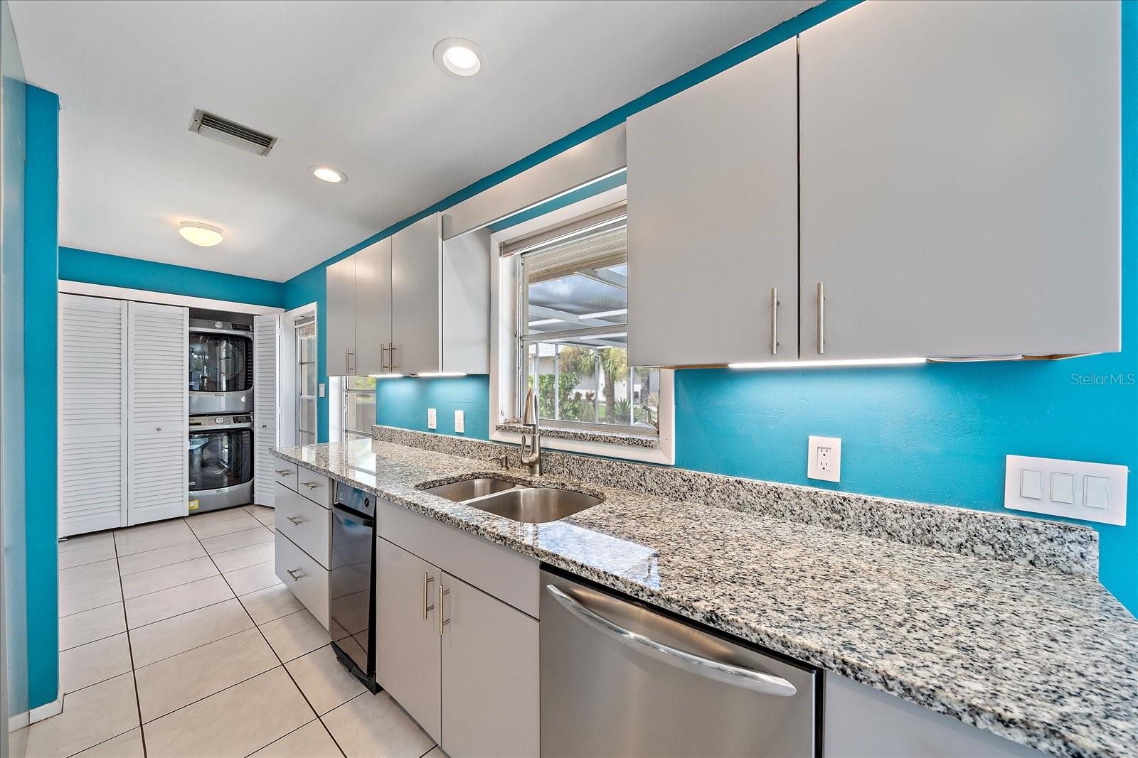 201 VILLA DR #201, OSPREY, FL, 34229