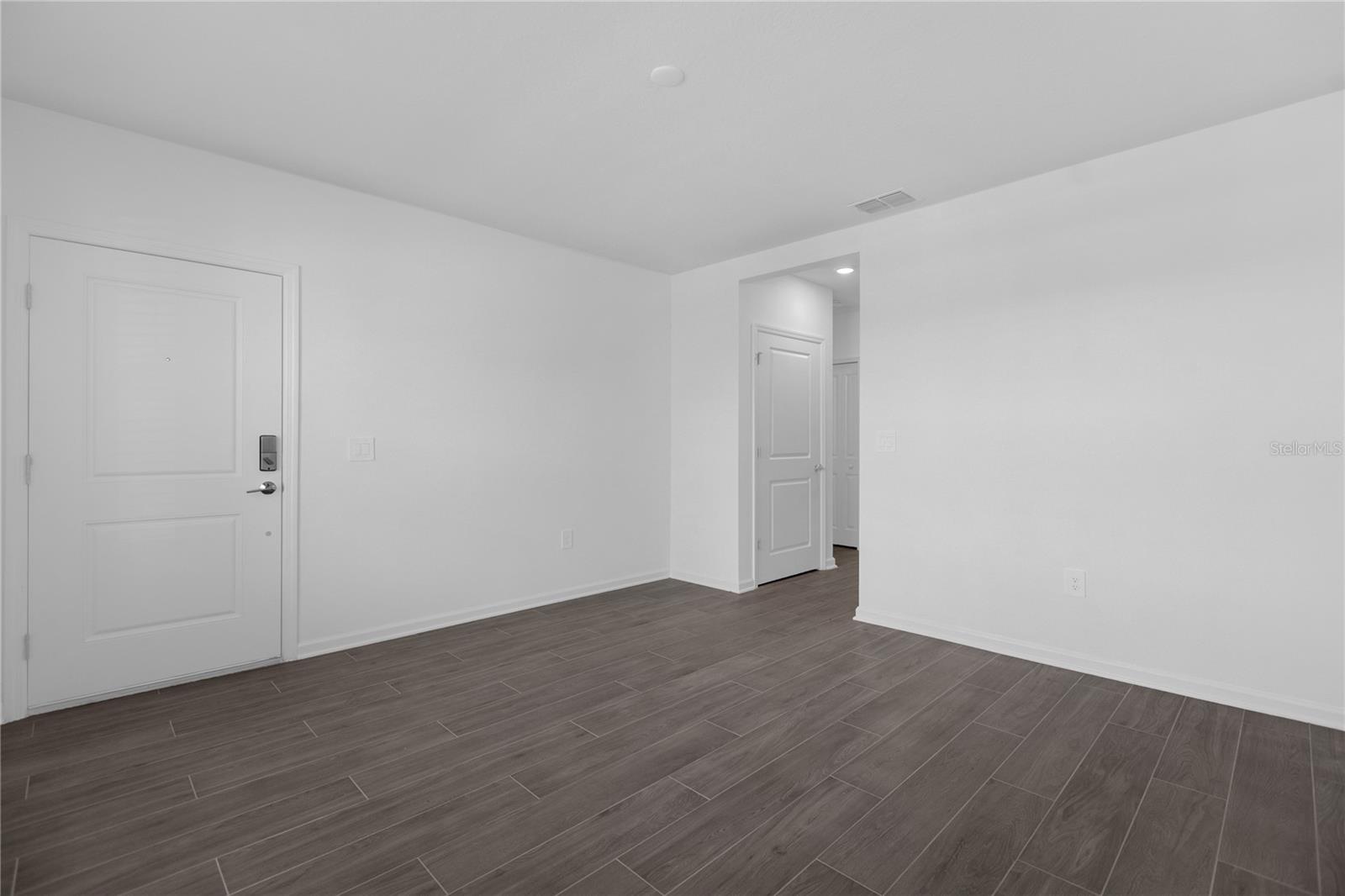 2599 RUNNERS CIR #B, CLERMONT, FL, 34714