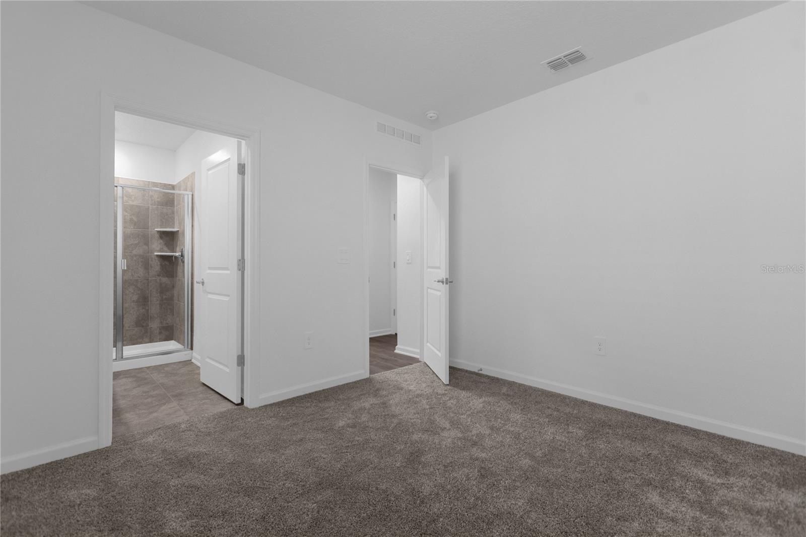 2599 RUNNERS CIR #B, CLERMONT, FL, 34714