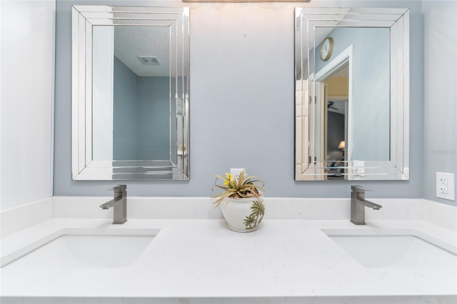17370 SE 76TH FLINTLOCK TER, THE VILLAGES, FL, 32162