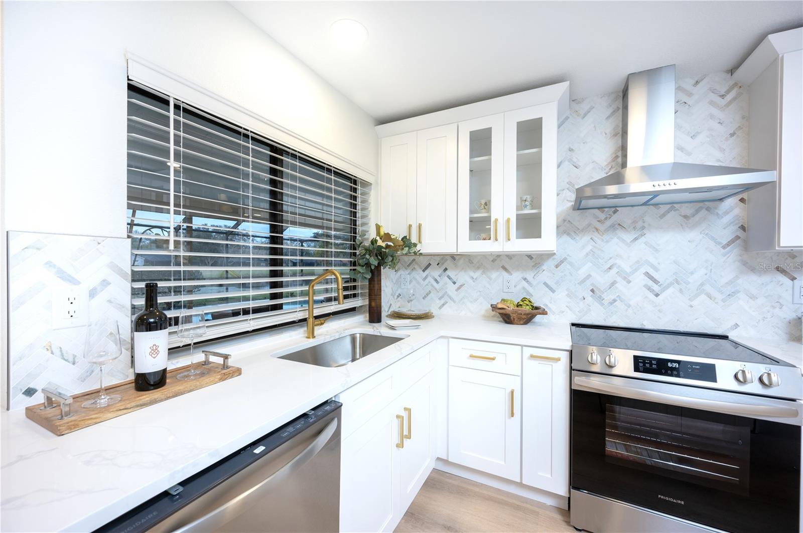 180 WATER OAK WAY, OLDSMAR, FL, 34677