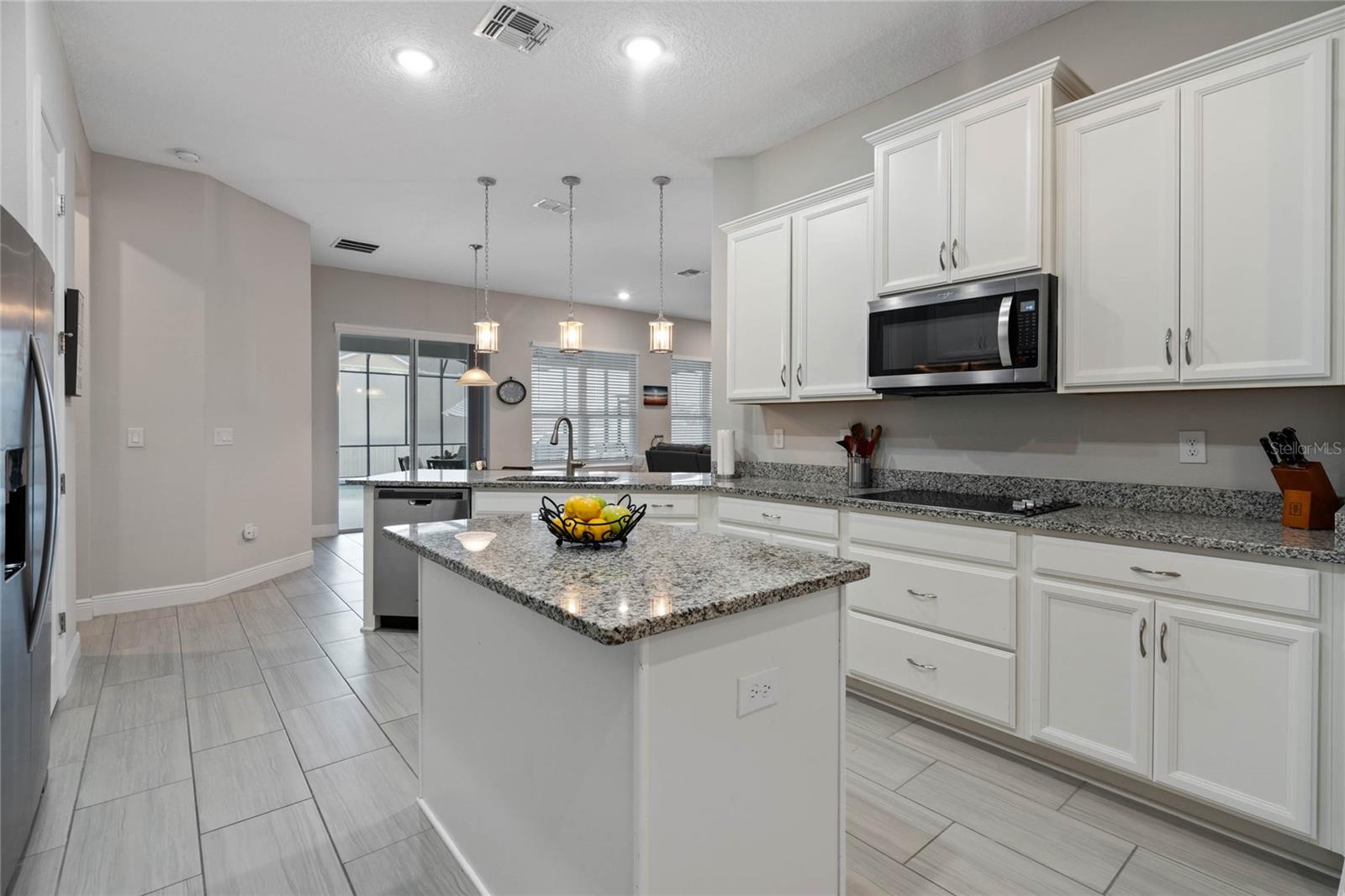 729 CALABRIA WAY, HOWEY IN THE HILLS, FL, 34737