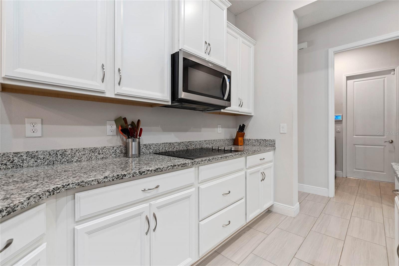 729 CALABRIA WAY, HOWEY IN THE HILLS, FL, 34737