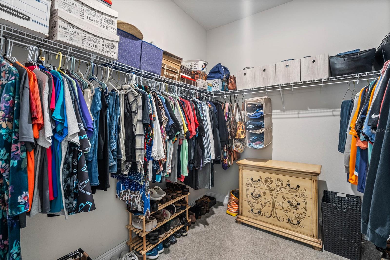 729 CALABRIA WAY, HOWEY IN THE HILLS, FL, 34737