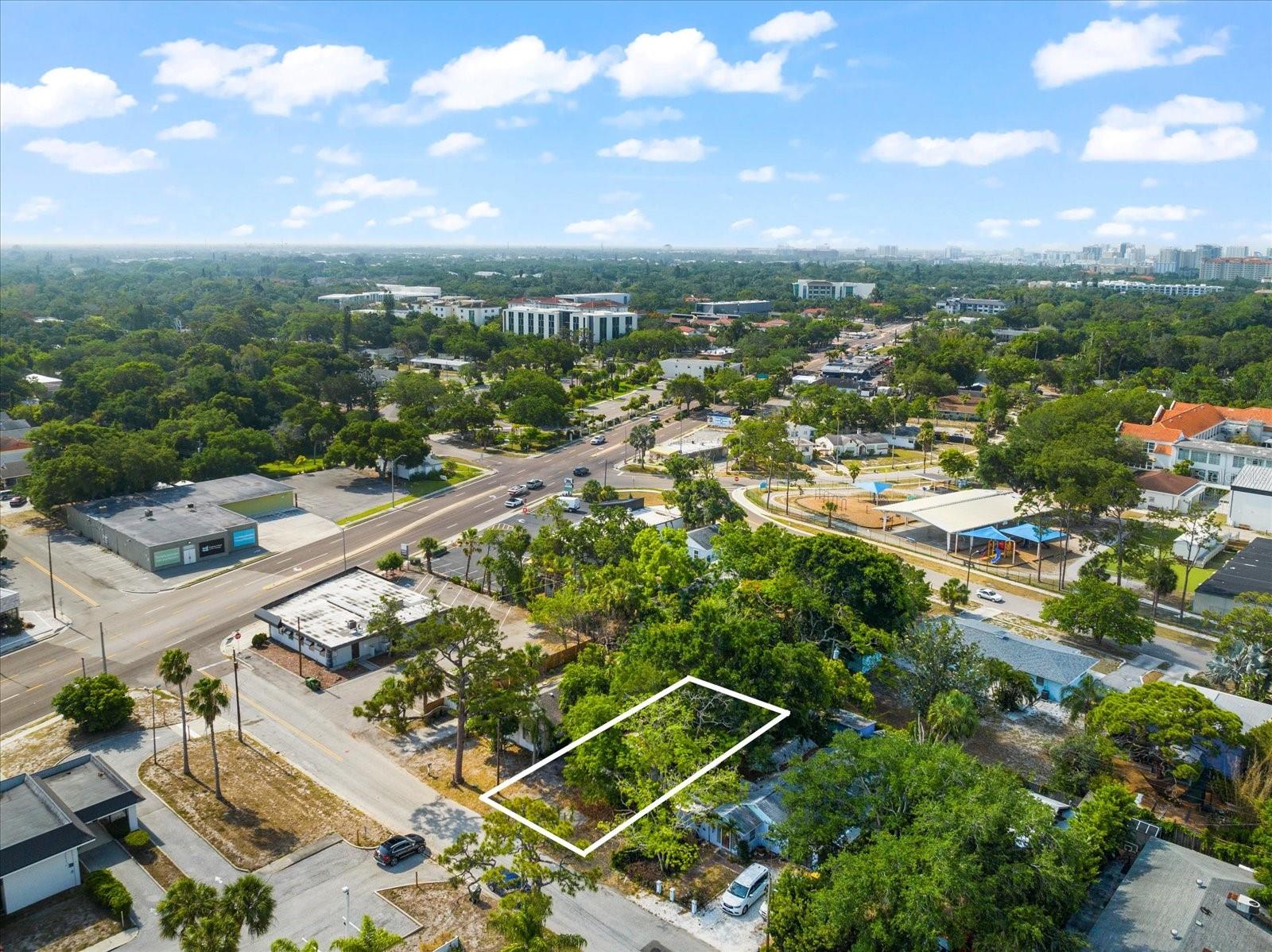 966 32ND ST, SARASOTA, FL, 34234