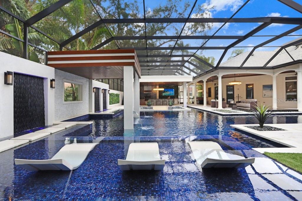 16220 VILLARREAL DE AVILA, TAMPA, FL, 33613