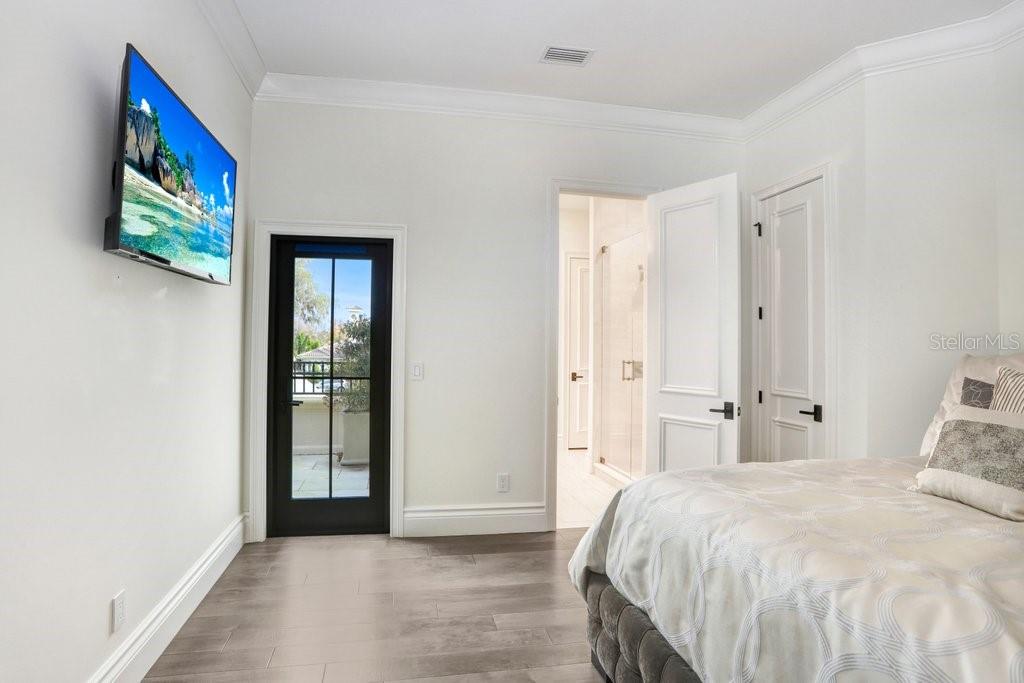 16220 VILLARREAL DE AVILA, TAMPA, FL, 33613