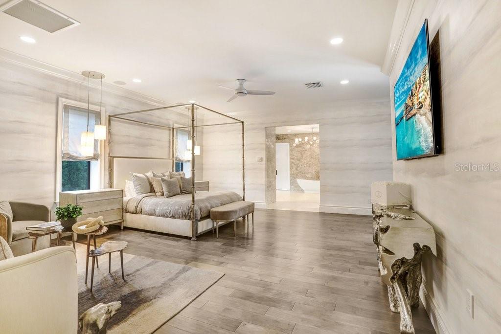 16220 VILLARREAL DE AVILA, TAMPA, FL, 33613