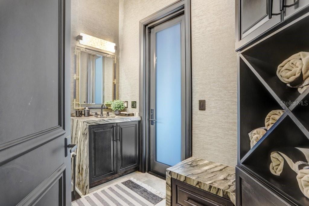16220 VILLARREAL DE AVILA, TAMPA, FL, 33613