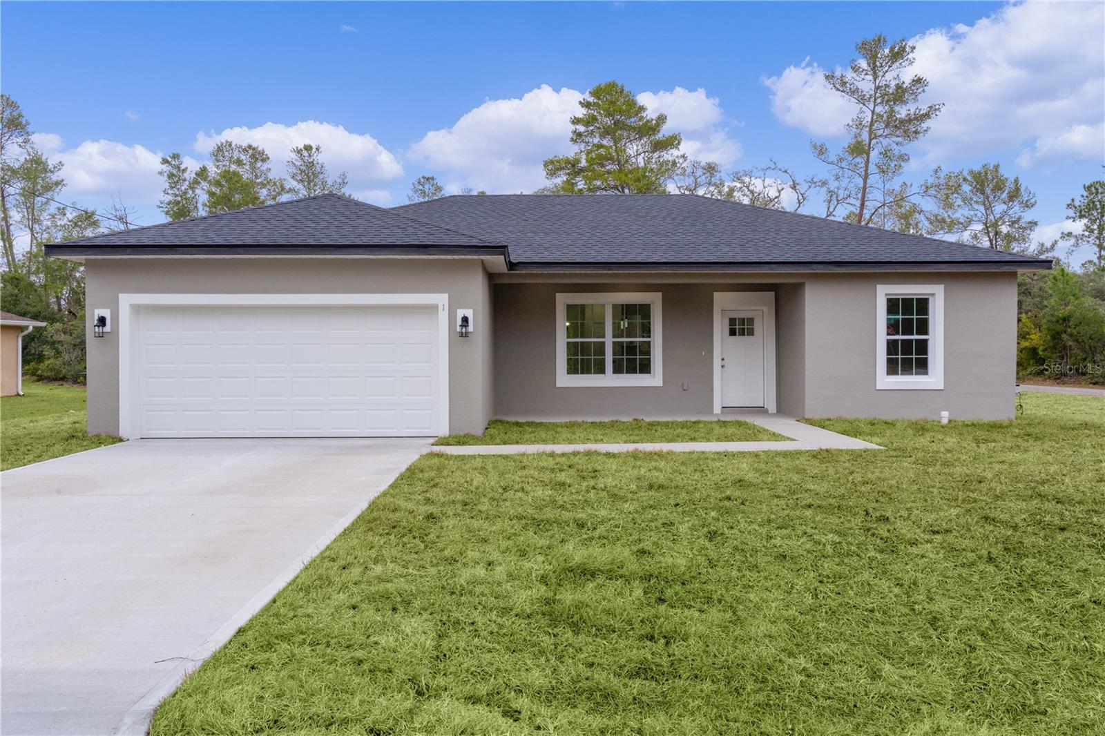 1 MALAUKA PASS CT, OCKLAWAHA, FL, 32179