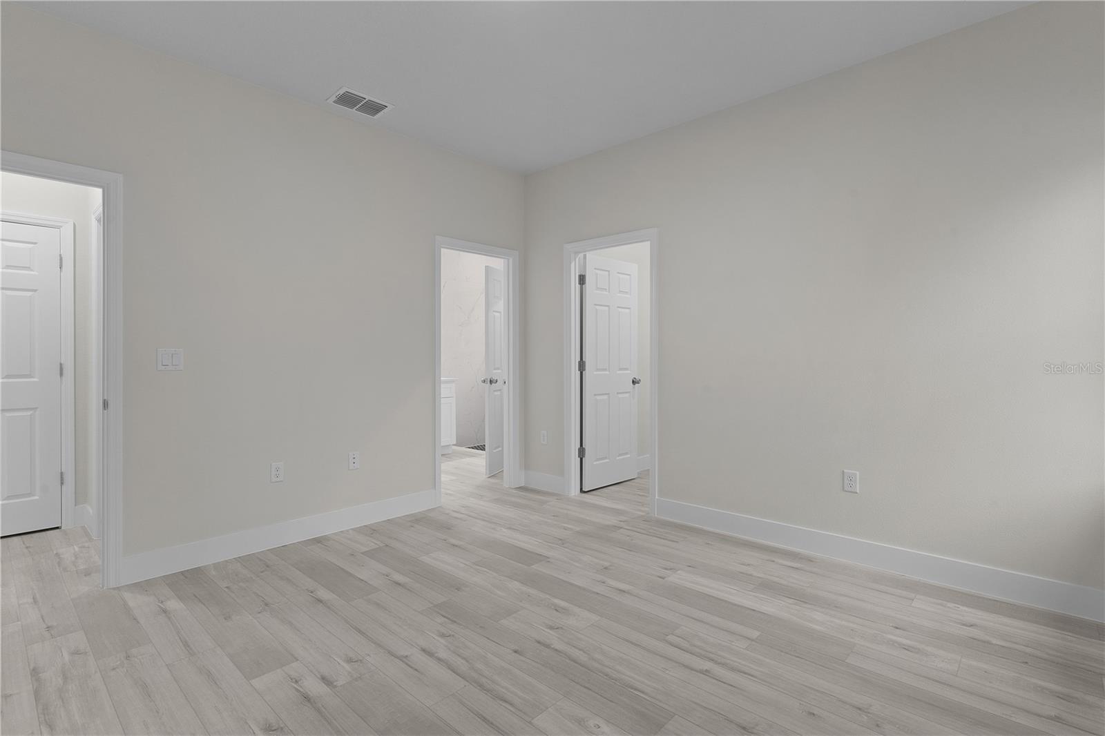 1 MALAUKA PASS CT, OCKLAWAHA, FL, 32179
