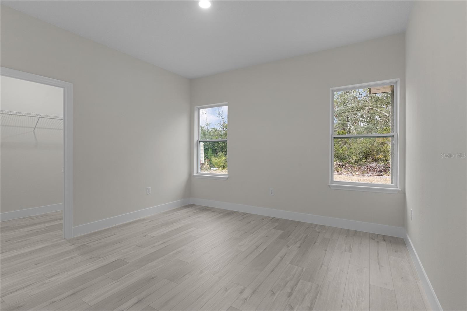 1 MALAUKA PASS CT, OCKLAWAHA, FL, 32179