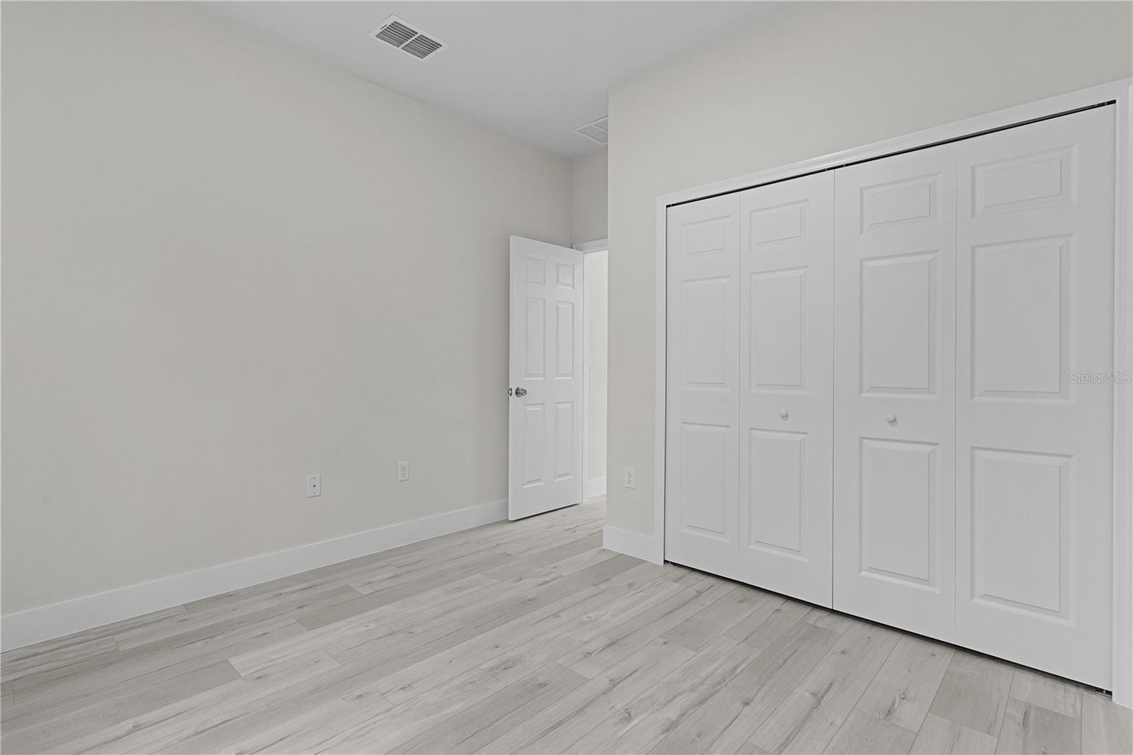 1 MALAUKA PASS CT, OCKLAWAHA, FL, 32179