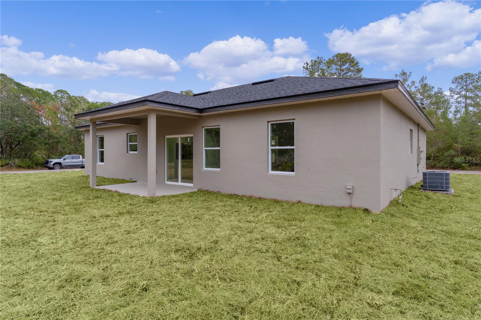 1 MALAUKA PASS CT, OCKLAWAHA, FL, 32179