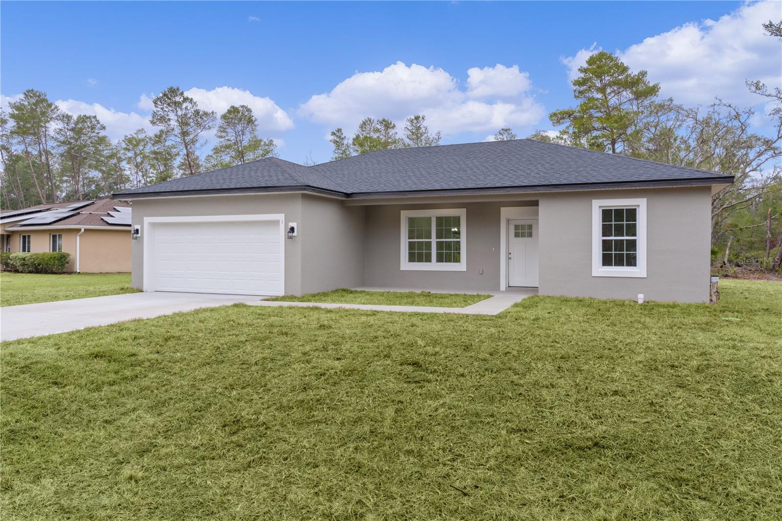 1 MALAUKA PASS CT, OCKLAWAHA, FL, 32179