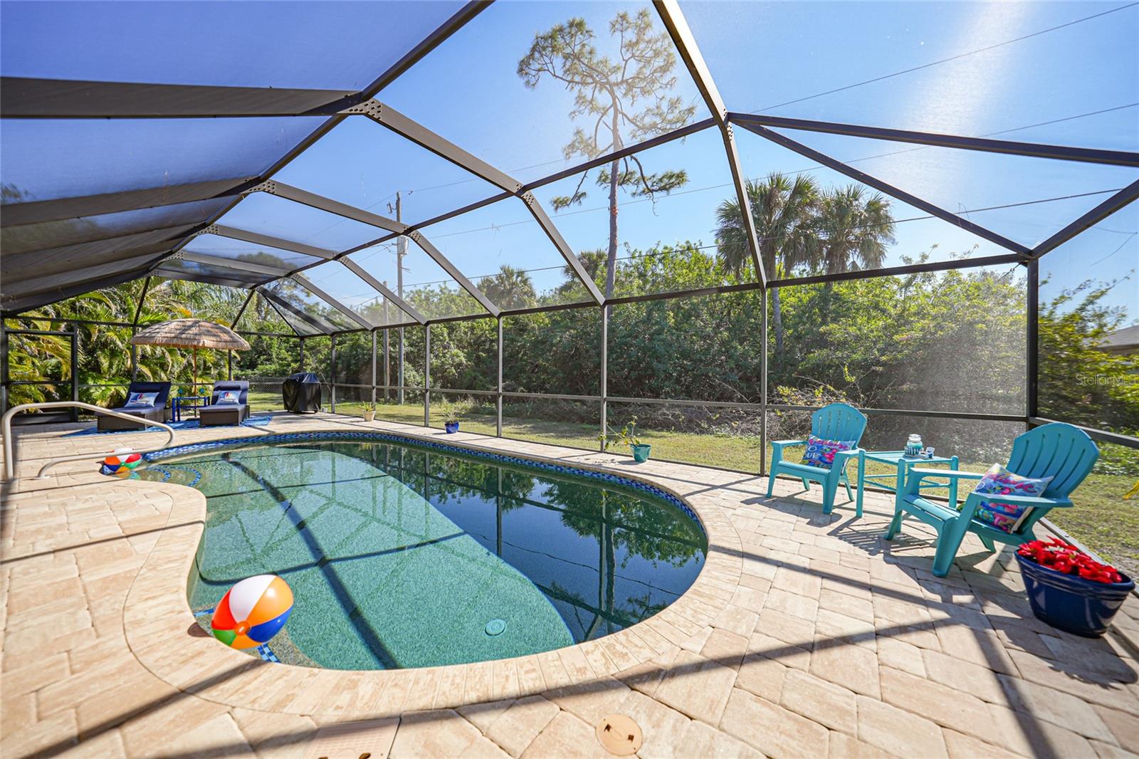 18395 EDGEWATER DR, PORT CHARLOTTE, FL, 33948
