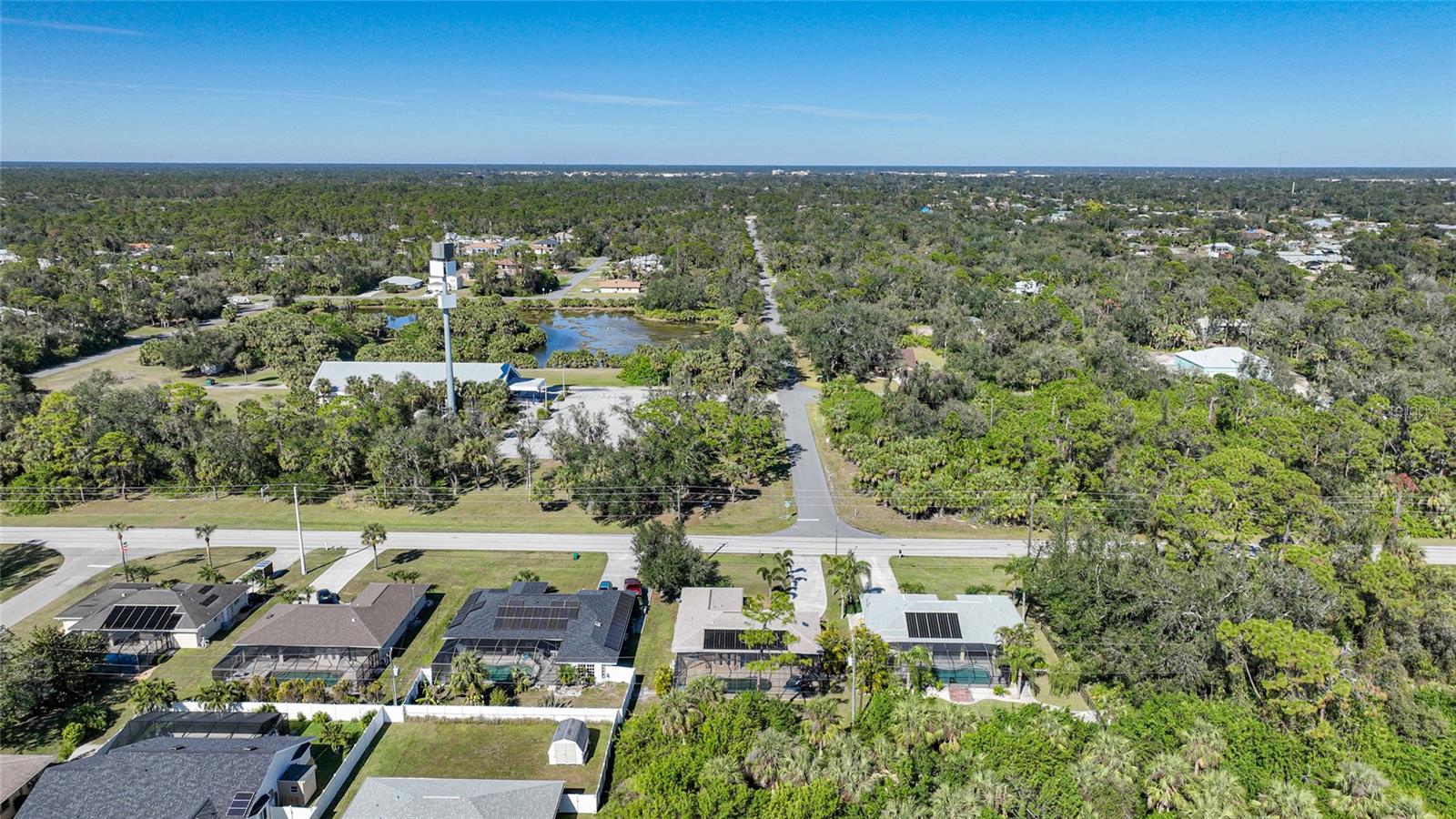18395 EDGEWATER DR, PORT CHARLOTTE, FL, 33948