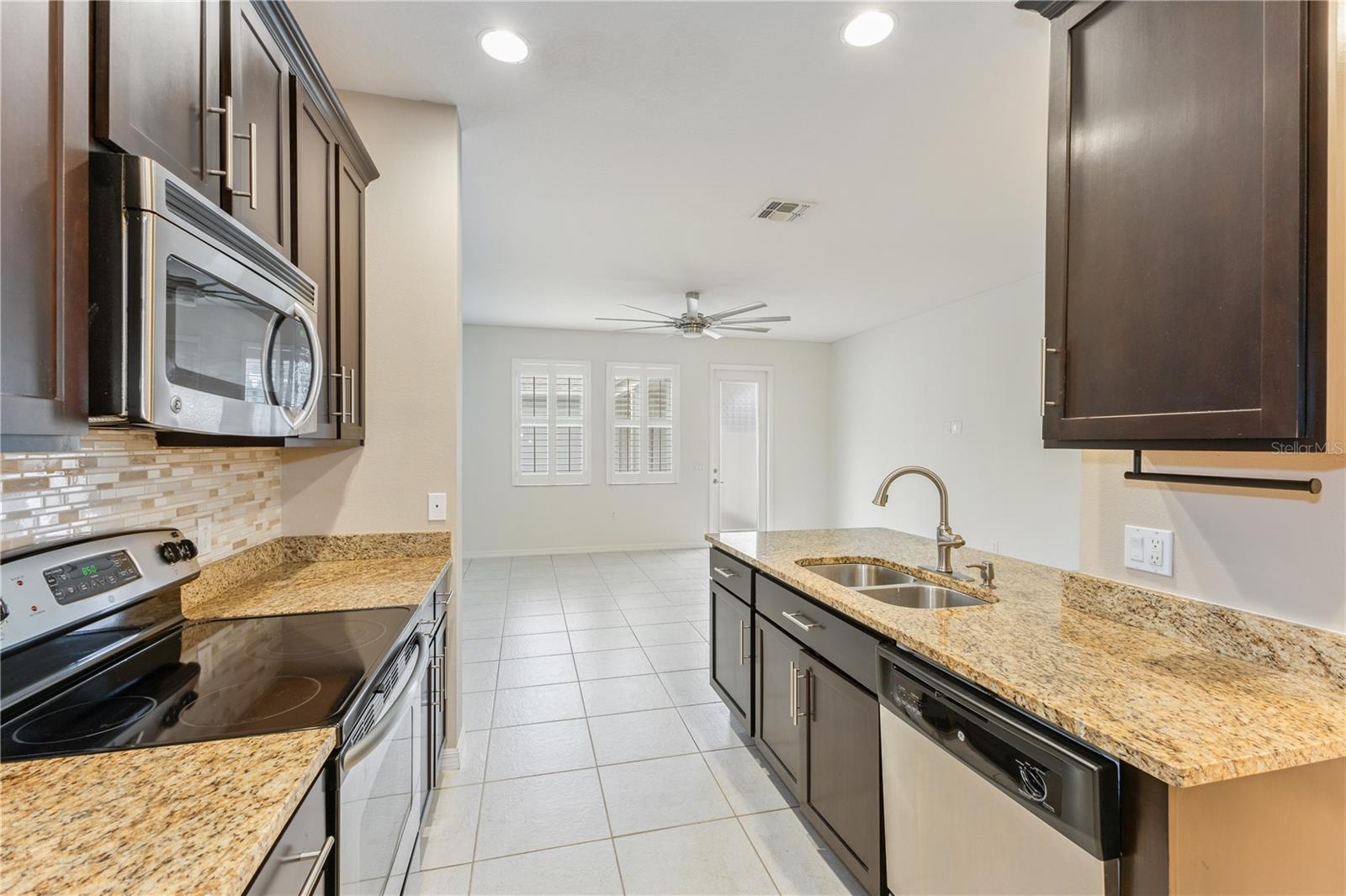 14054 AVENUE OF THE GRVS, WINTER GARDEN, FL, 34787